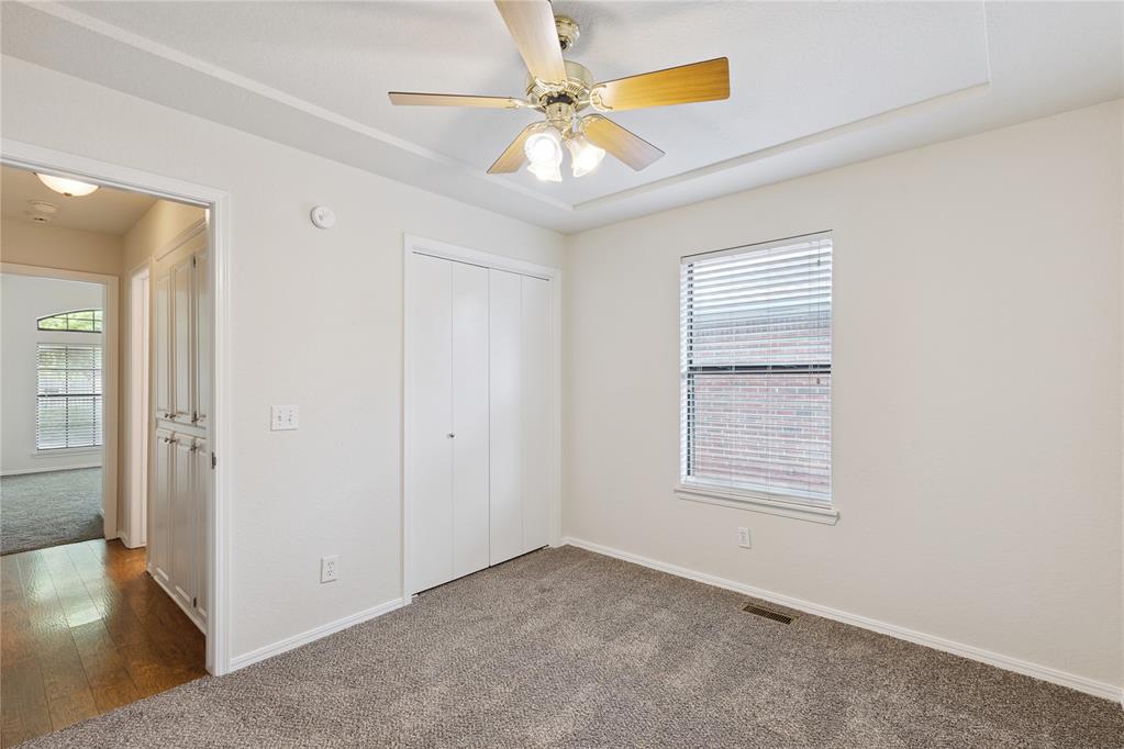 1412 Victoria Place
