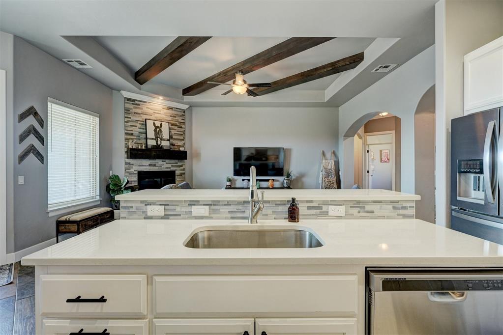 15300 Deer Valley Trail