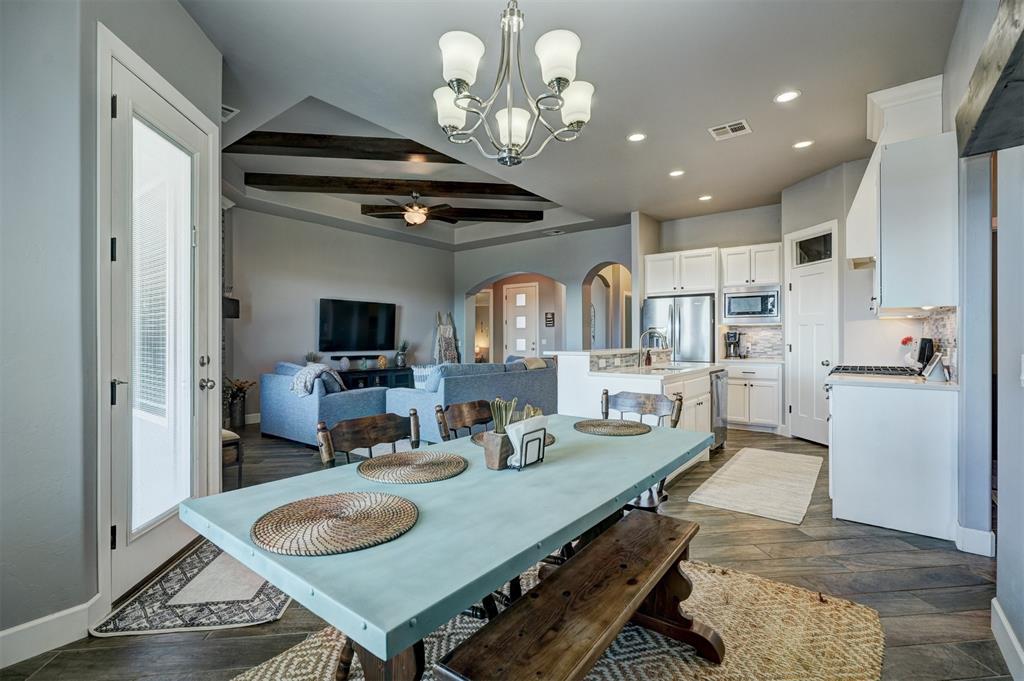 15300 Deer Valley Trail
