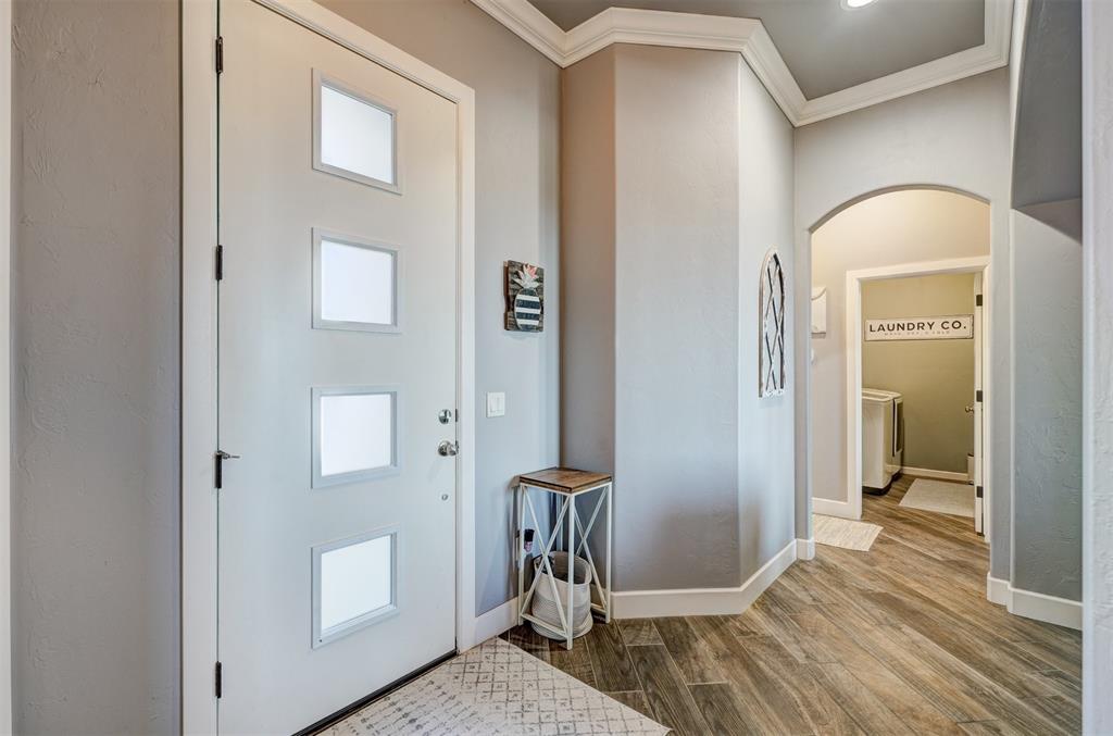 15300 Deer Valley Trail