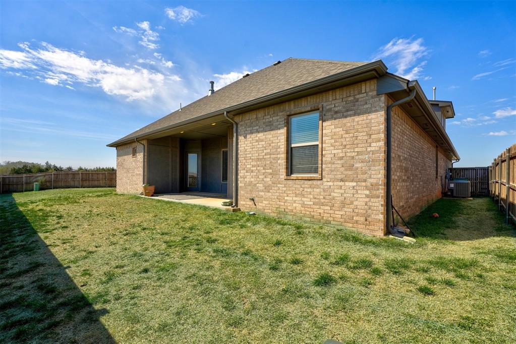 15300 Deer Valley Trail