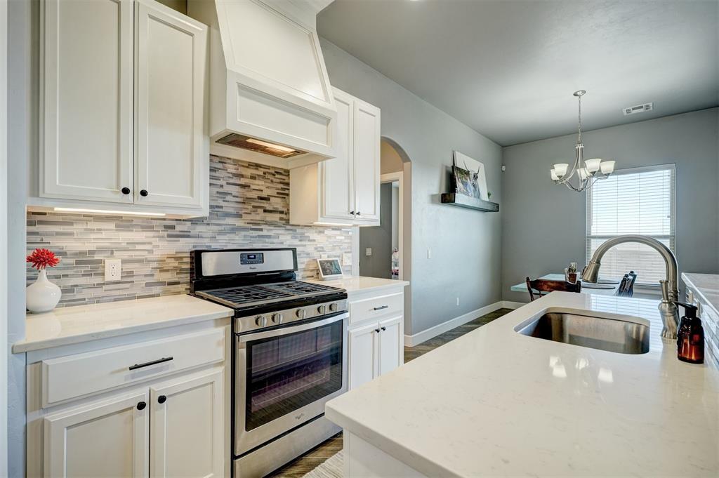 15300 Deer Valley Trail