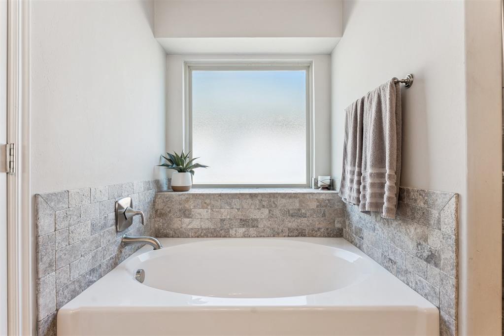 4205 NW 155th Street