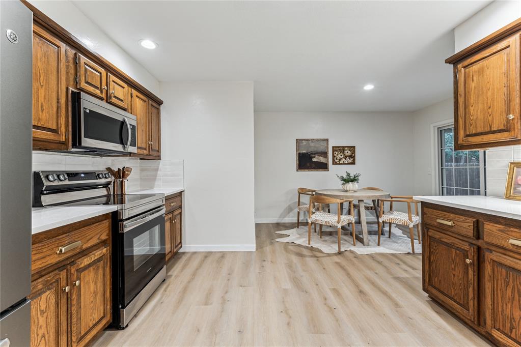 2208 Dover Drive