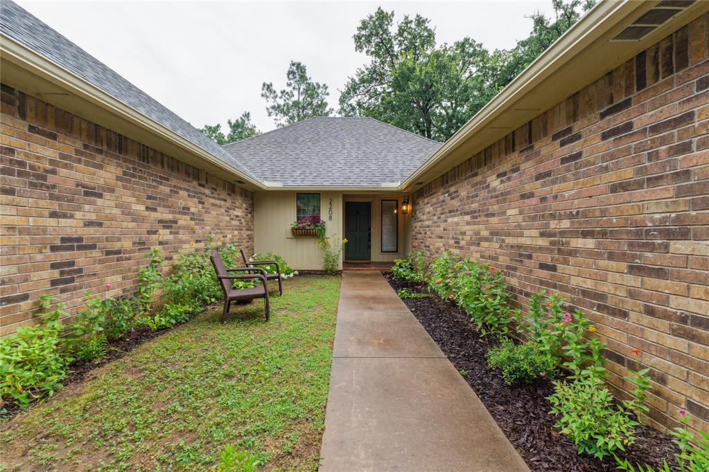 2208 Dover Drive
