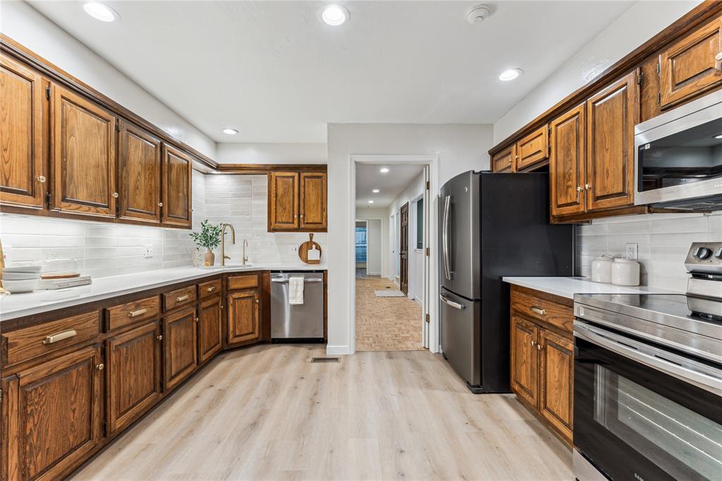 2208 Dover Drive