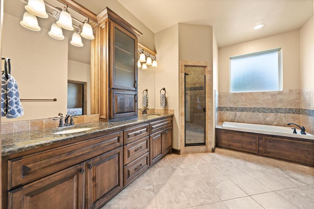 1548 Palazzo Pointe