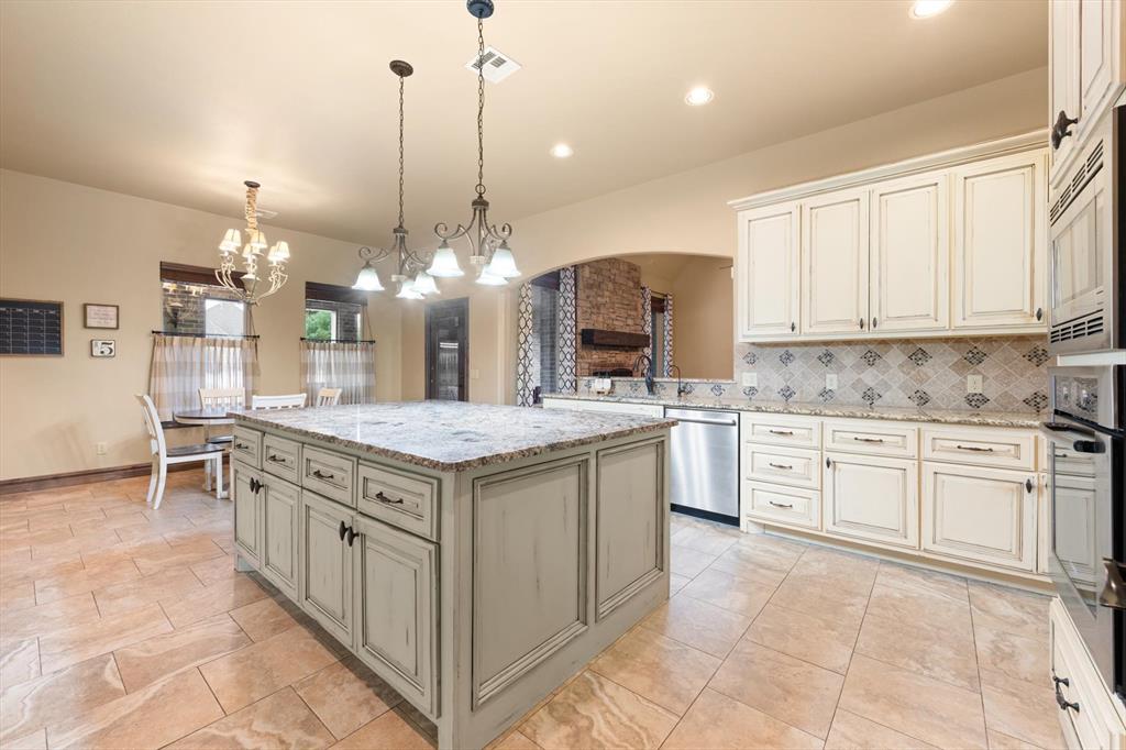 1548 Palazzo Pointe