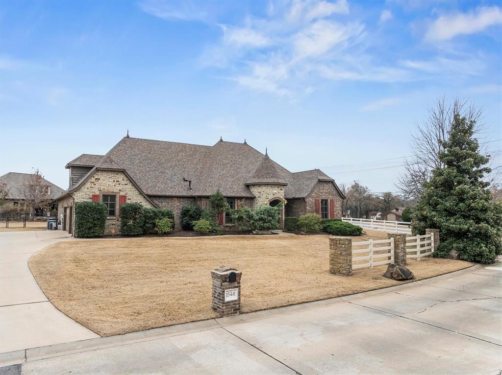 1548 Palazzo Pointe