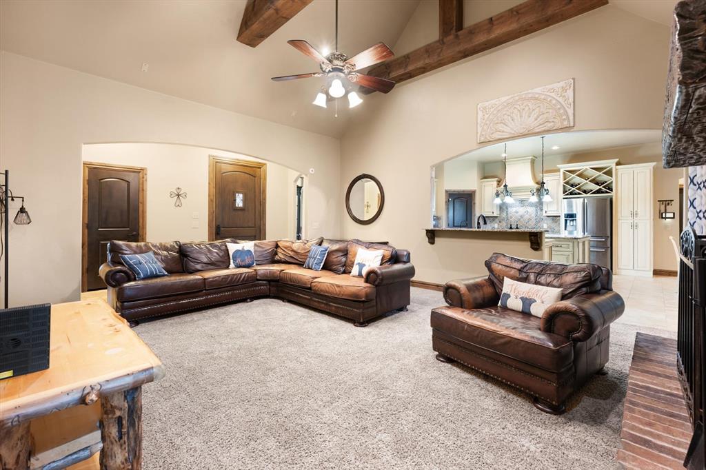 1548 Palazzo Pointe