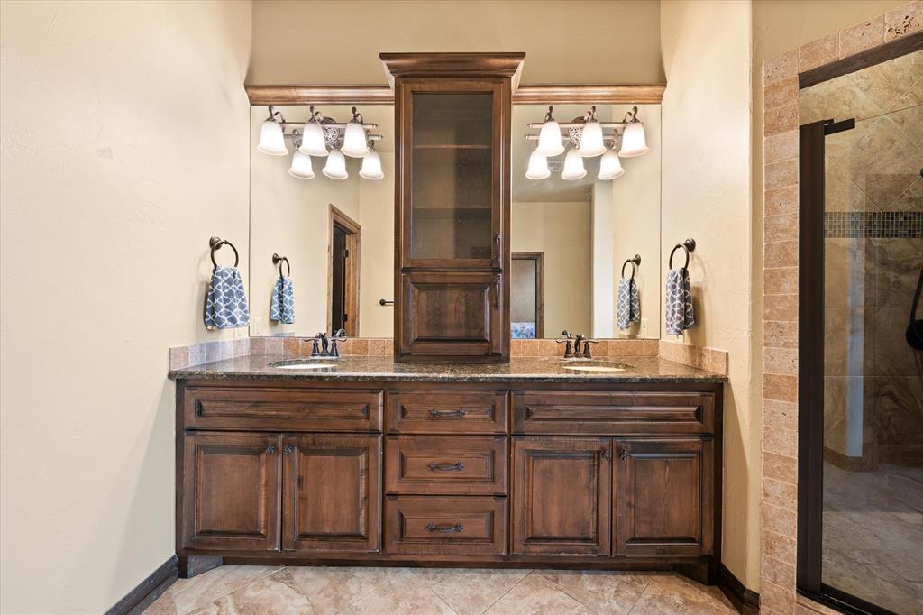 1548 Palazzo Pointe