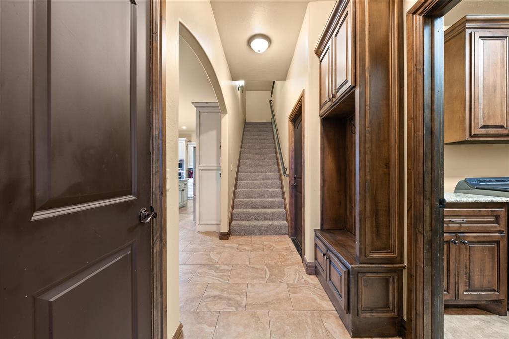 1548 Palazzo Pointe
