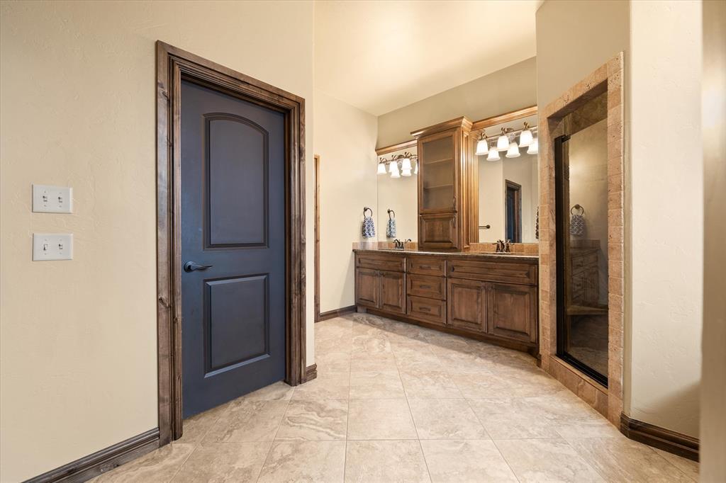 1548 Palazzo Pointe