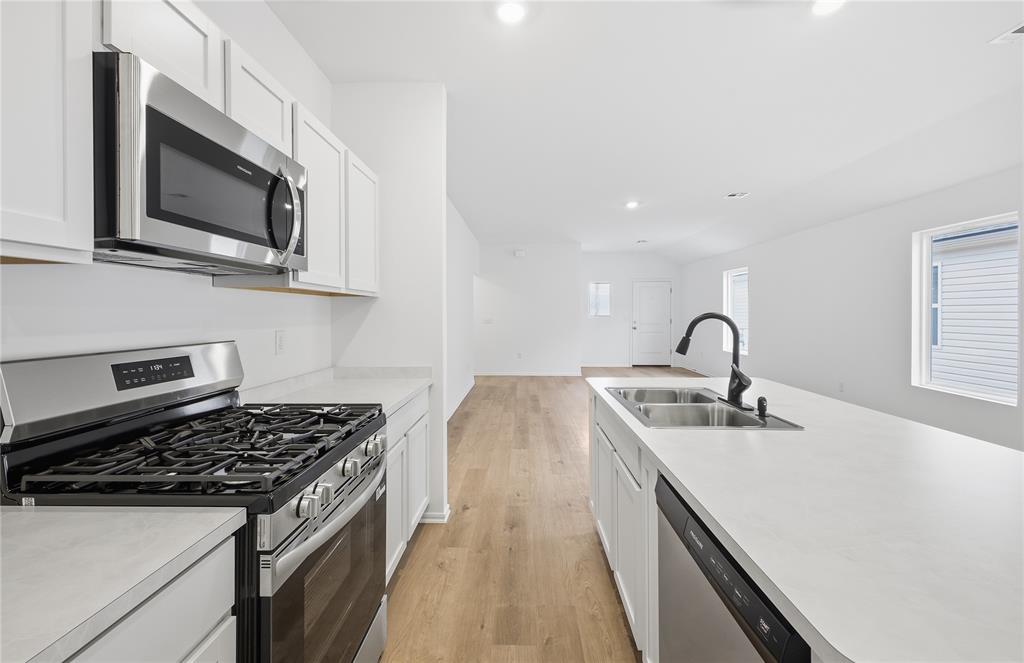10509 Little Blue Lane