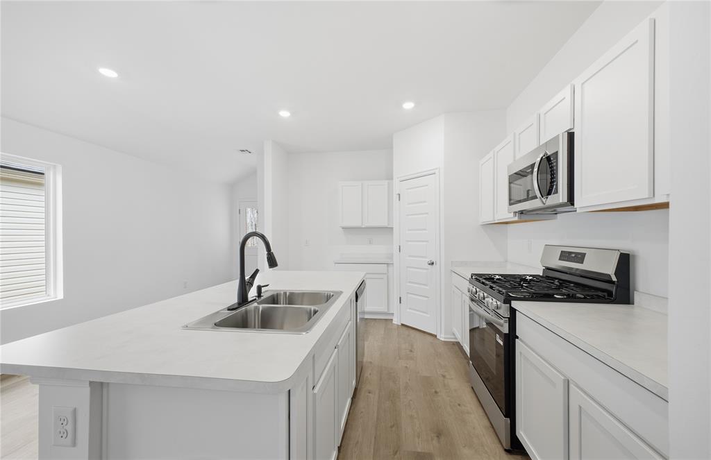 10509 Little Blue Lane