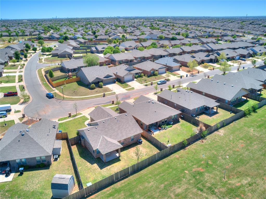2713 NW 189th Street