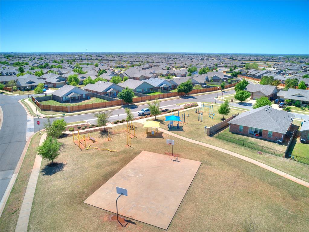 2713 NW 189th Street