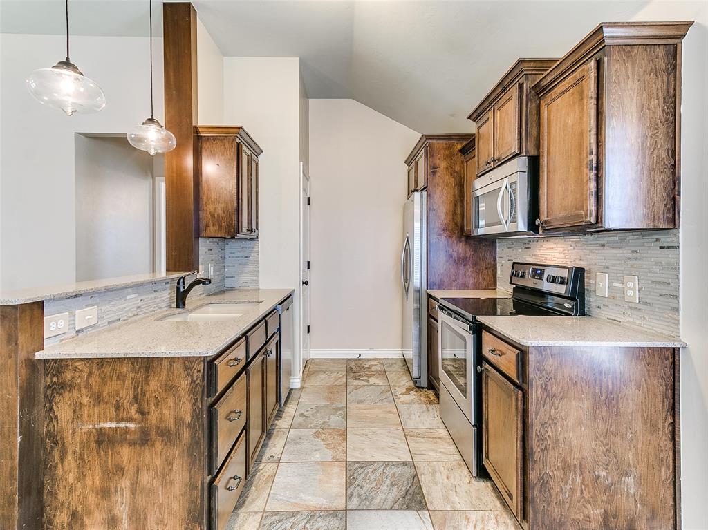 2713 NW 189th Street