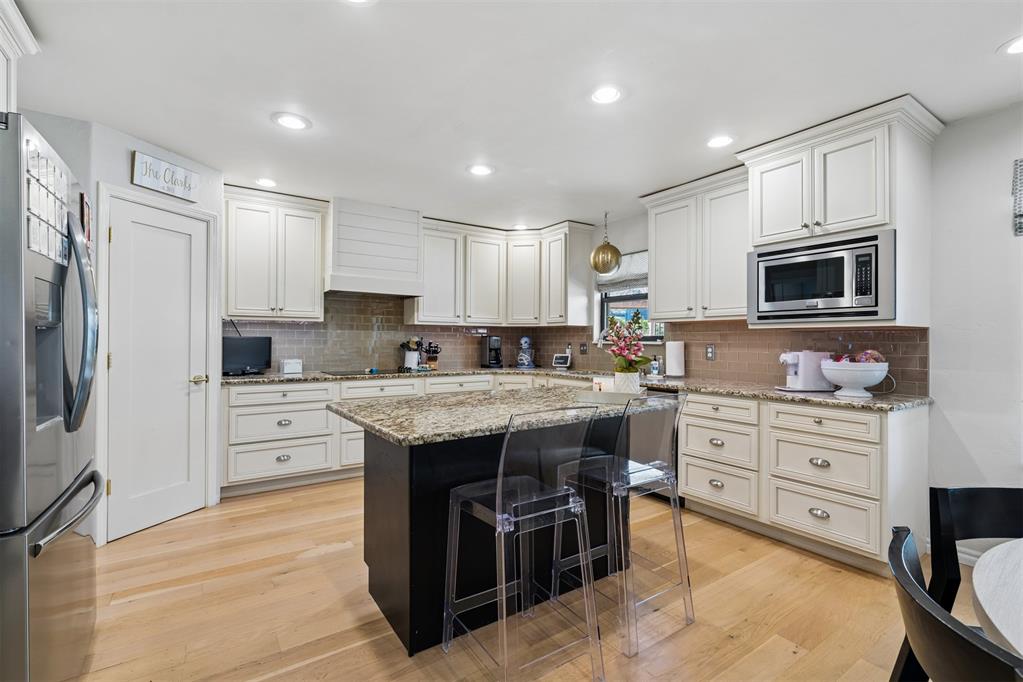 13001 Burlingame Avenue