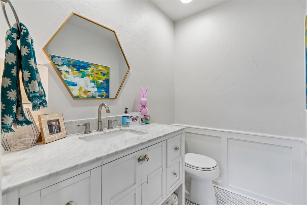 13001 Burlingame Avenue