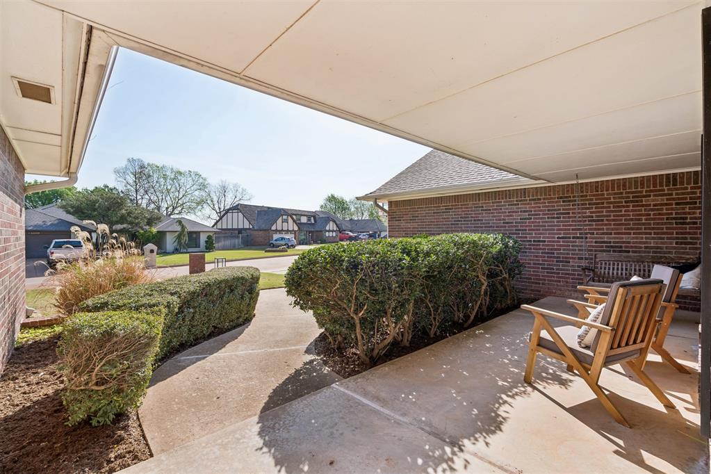 13001 Burlingame Avenue