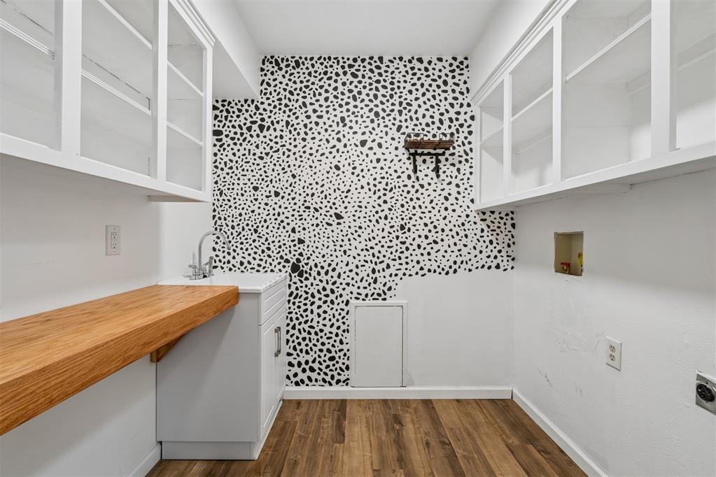 1604 Mill Creek Road