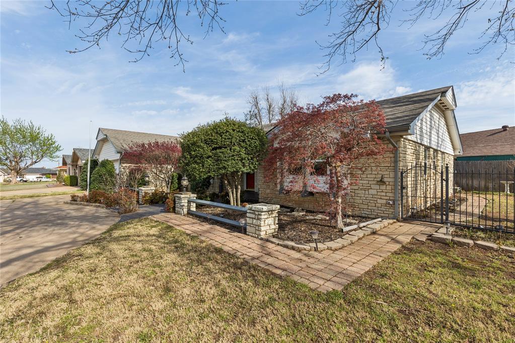 1312 SW 71st Terrace