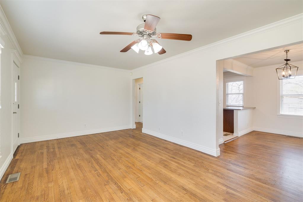 2804 Lancaster Lane
