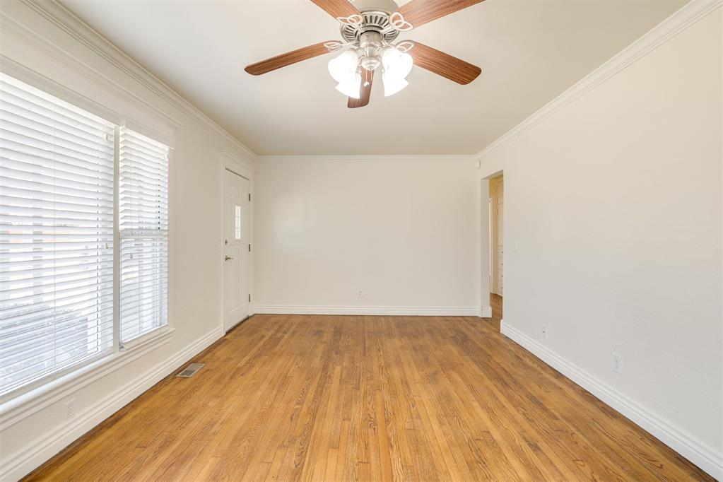 2804 Lancaster Lane