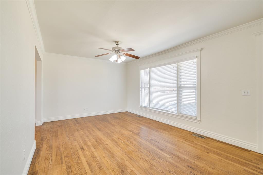 2804 Lancaster Lane