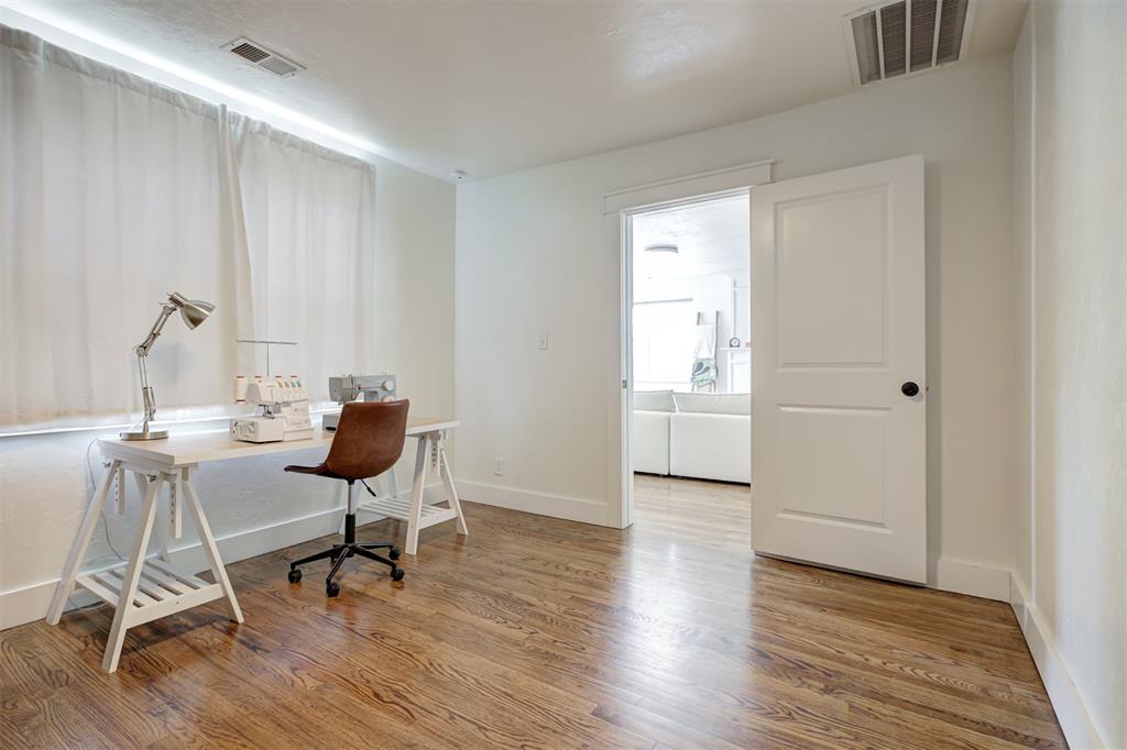 2500 NW 21st Street