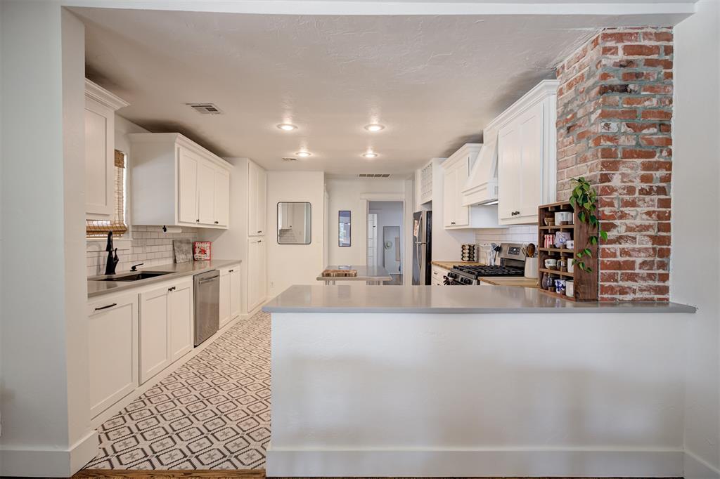 2500 NW 21st Street