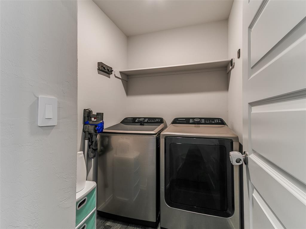 11705 Annette Drive