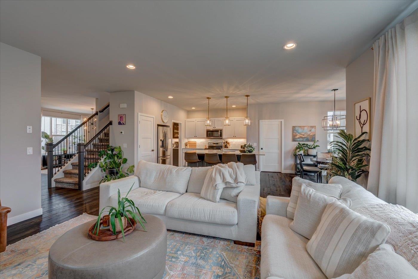 9717 Tawny Acorn Drive