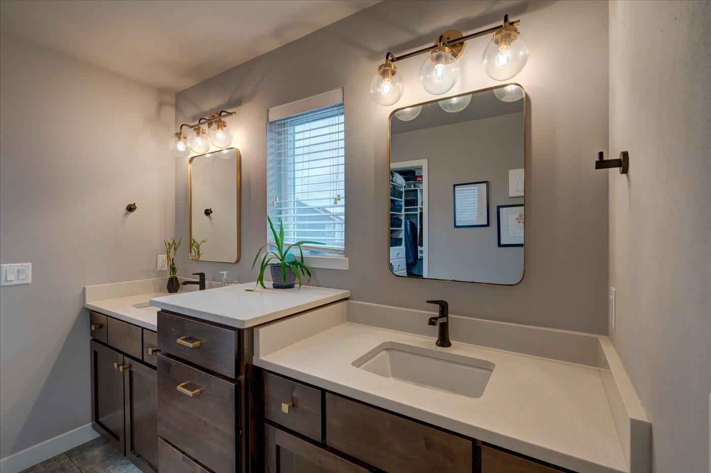 9717 Tawny Acorn Drive