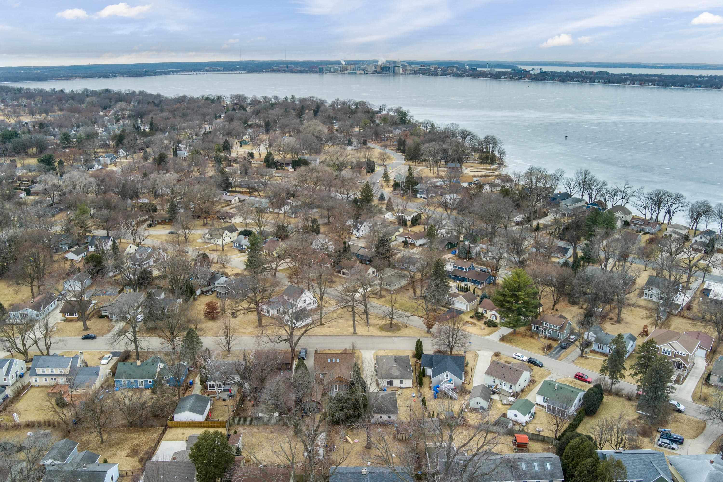4506 Shore Acres Road
