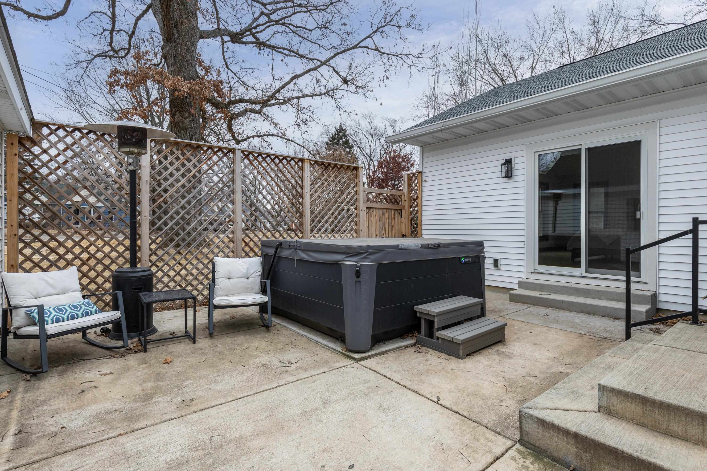 4506 Shore Acres Road