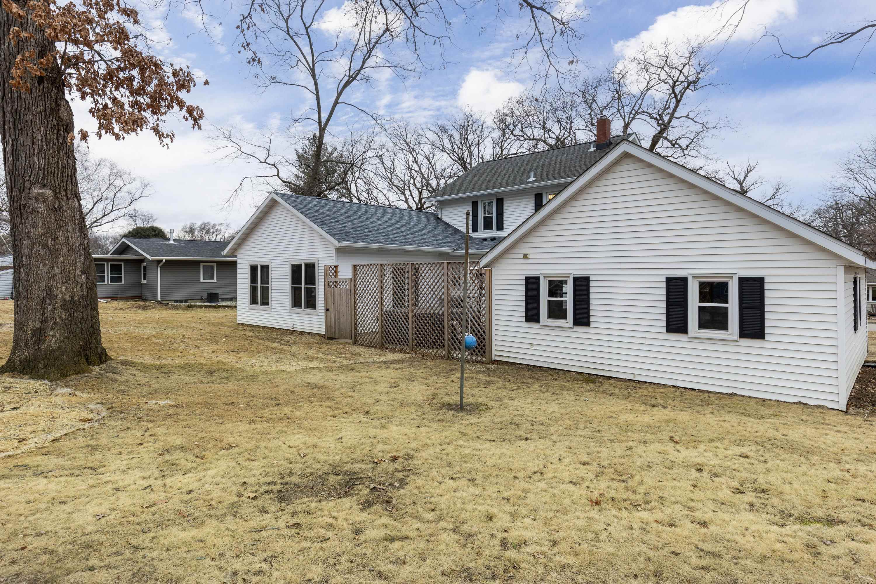 4506 Shore Acres Road