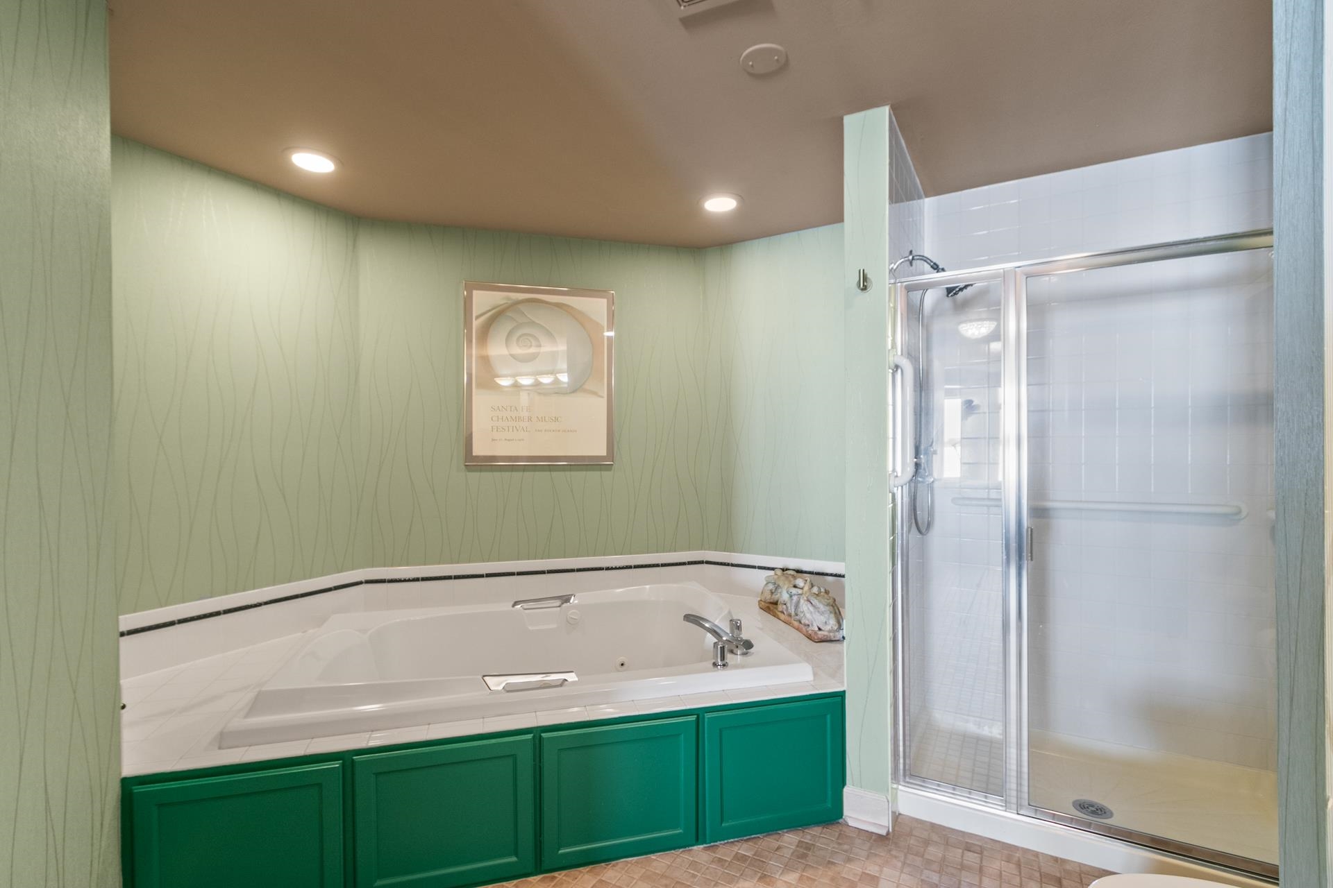 3939 Monona Drive Unit: 102