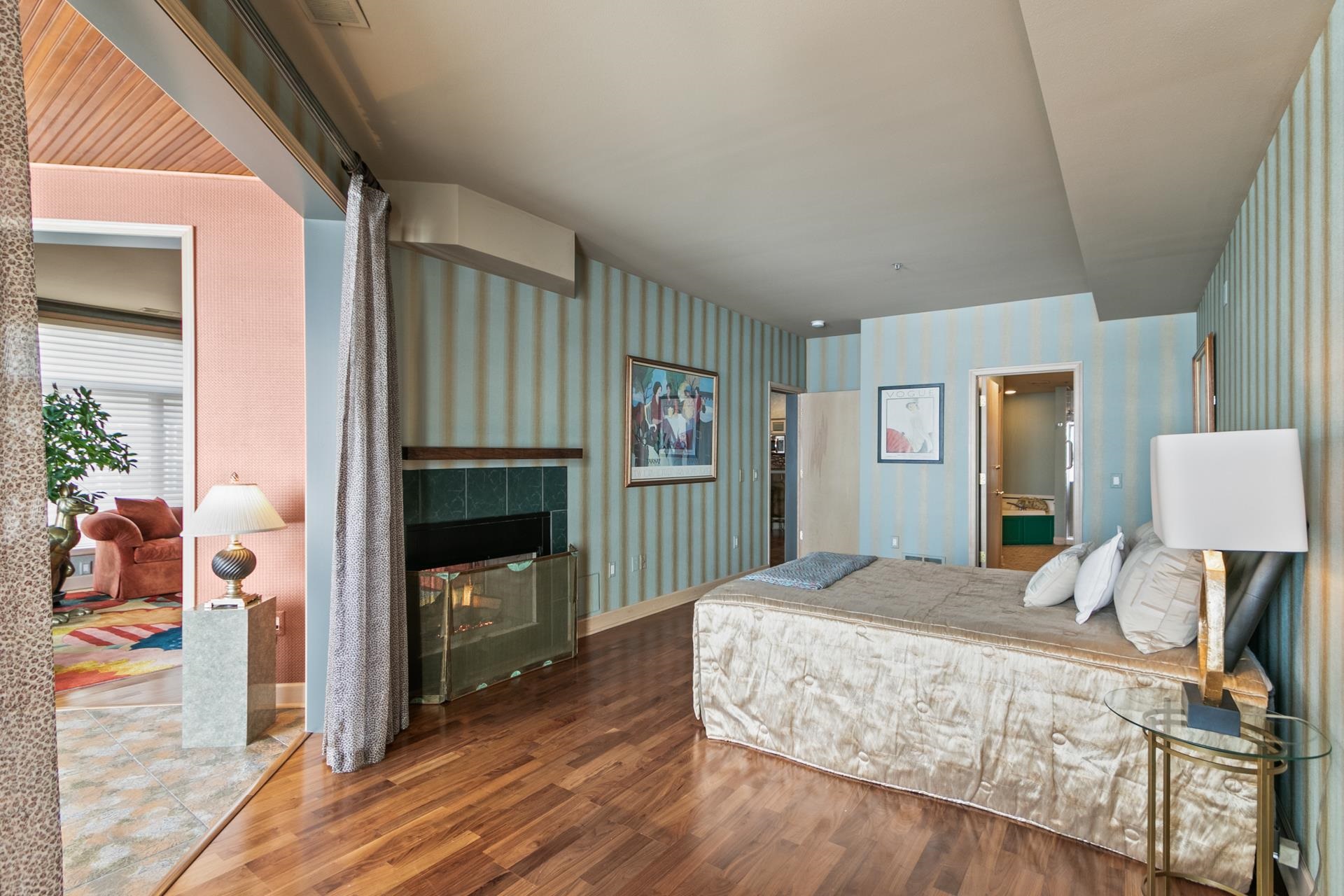 3939 Monona Drive Unit: 102