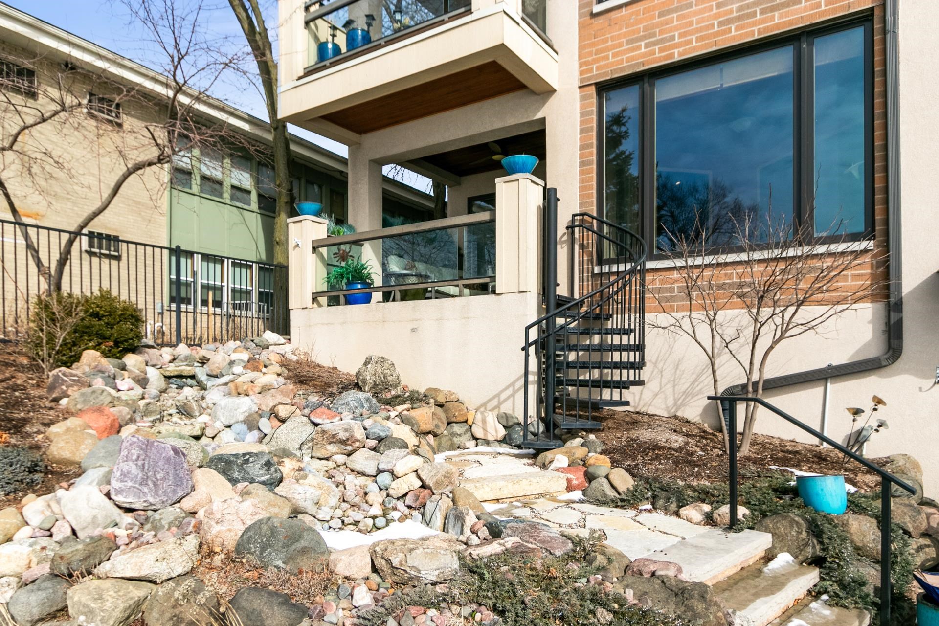 3939 Monona Drive Unit: 102