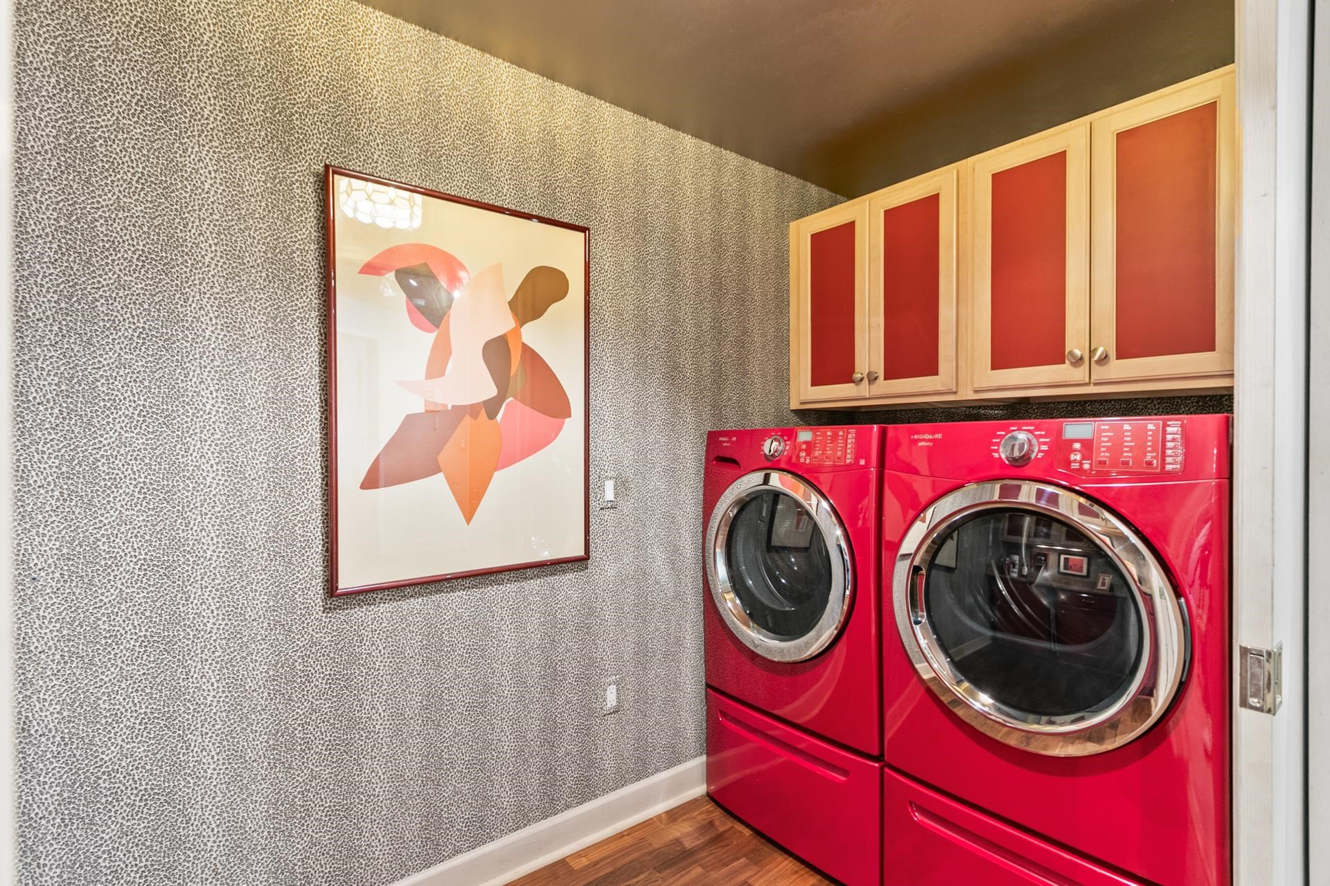 3939 Monona Drive Unit: 102