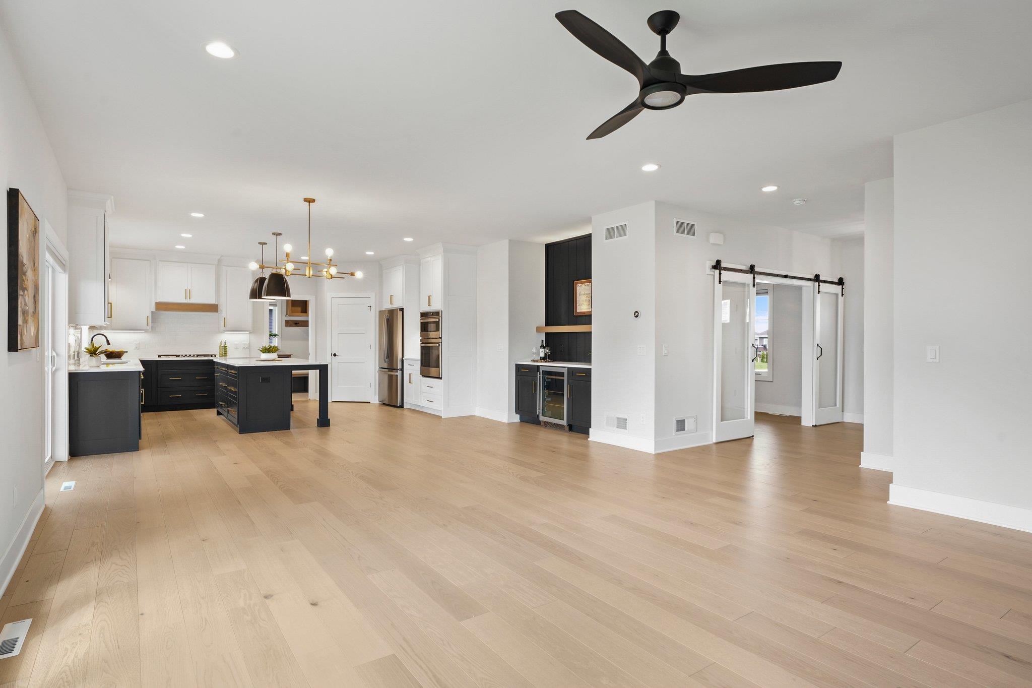 815 Steven View