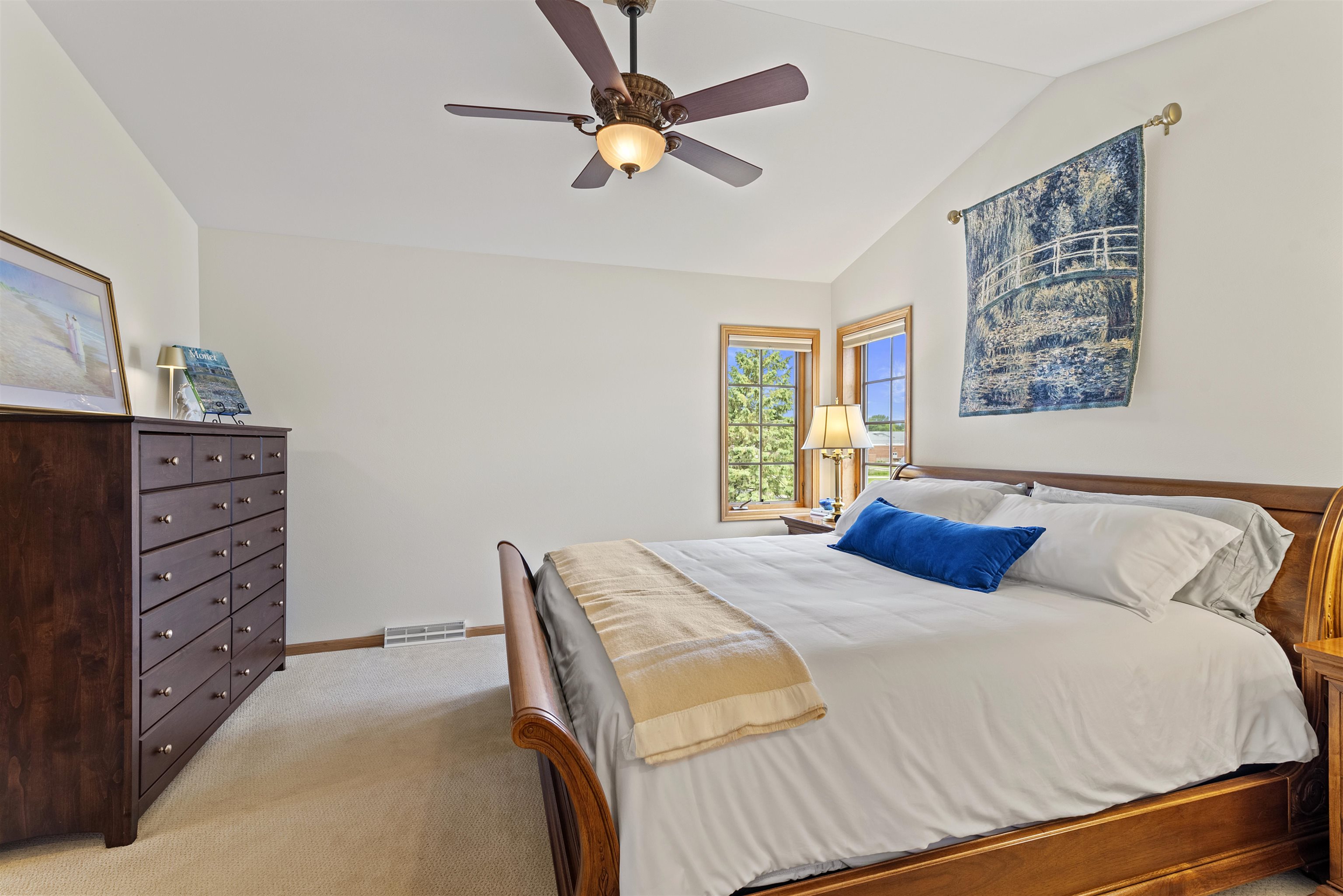 859 Fox Run Court