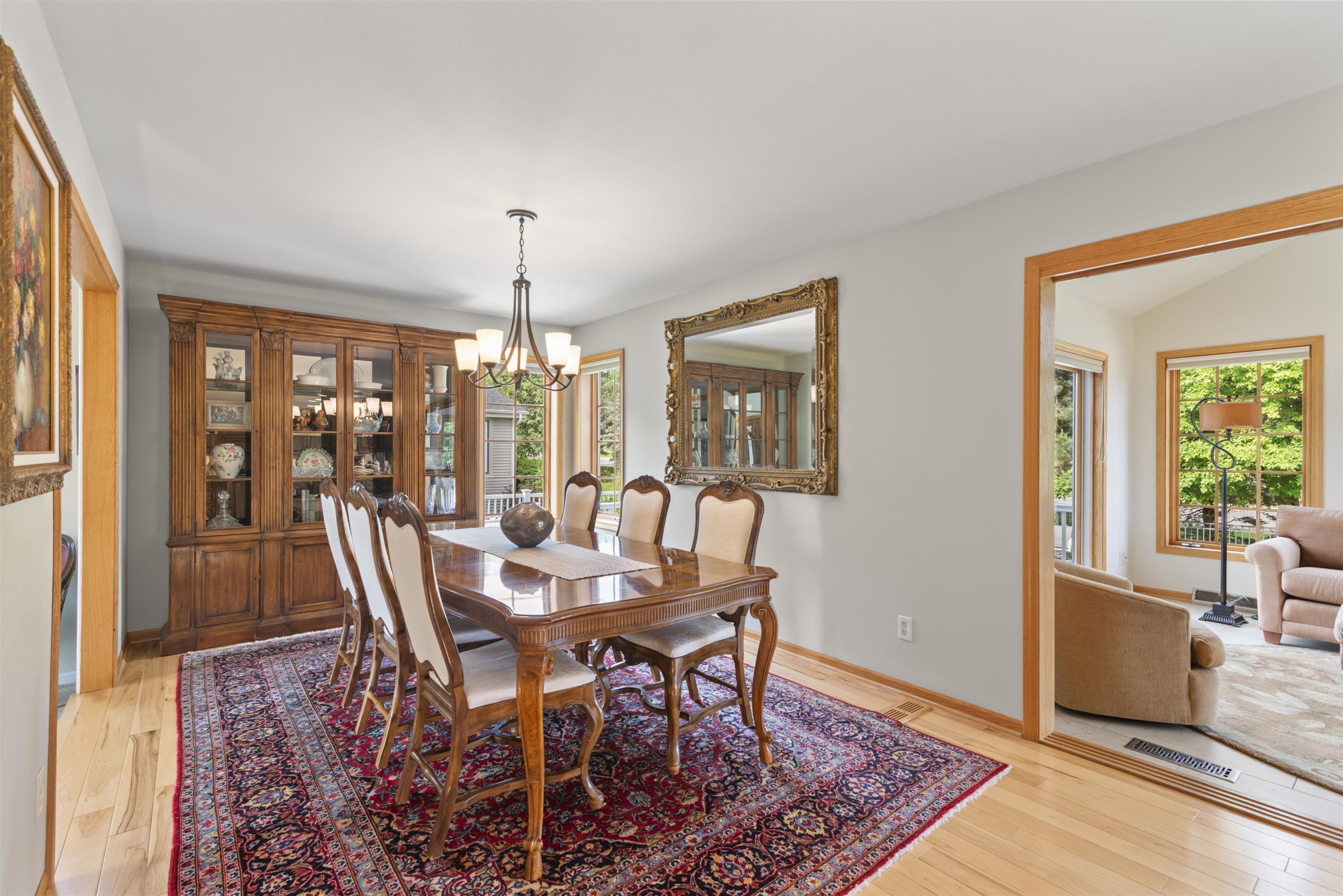 859 Fox Run Court