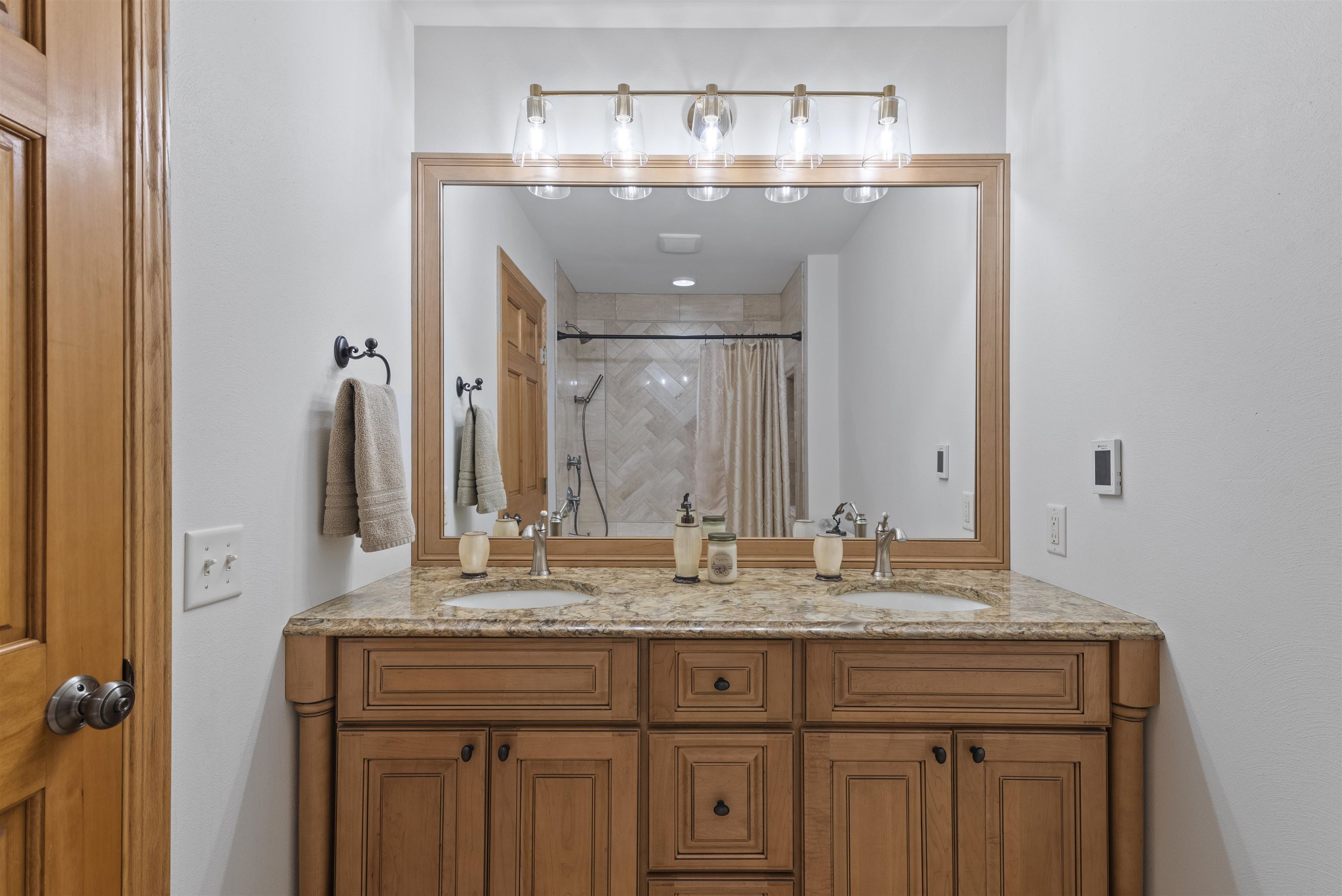859 Fox Run Court