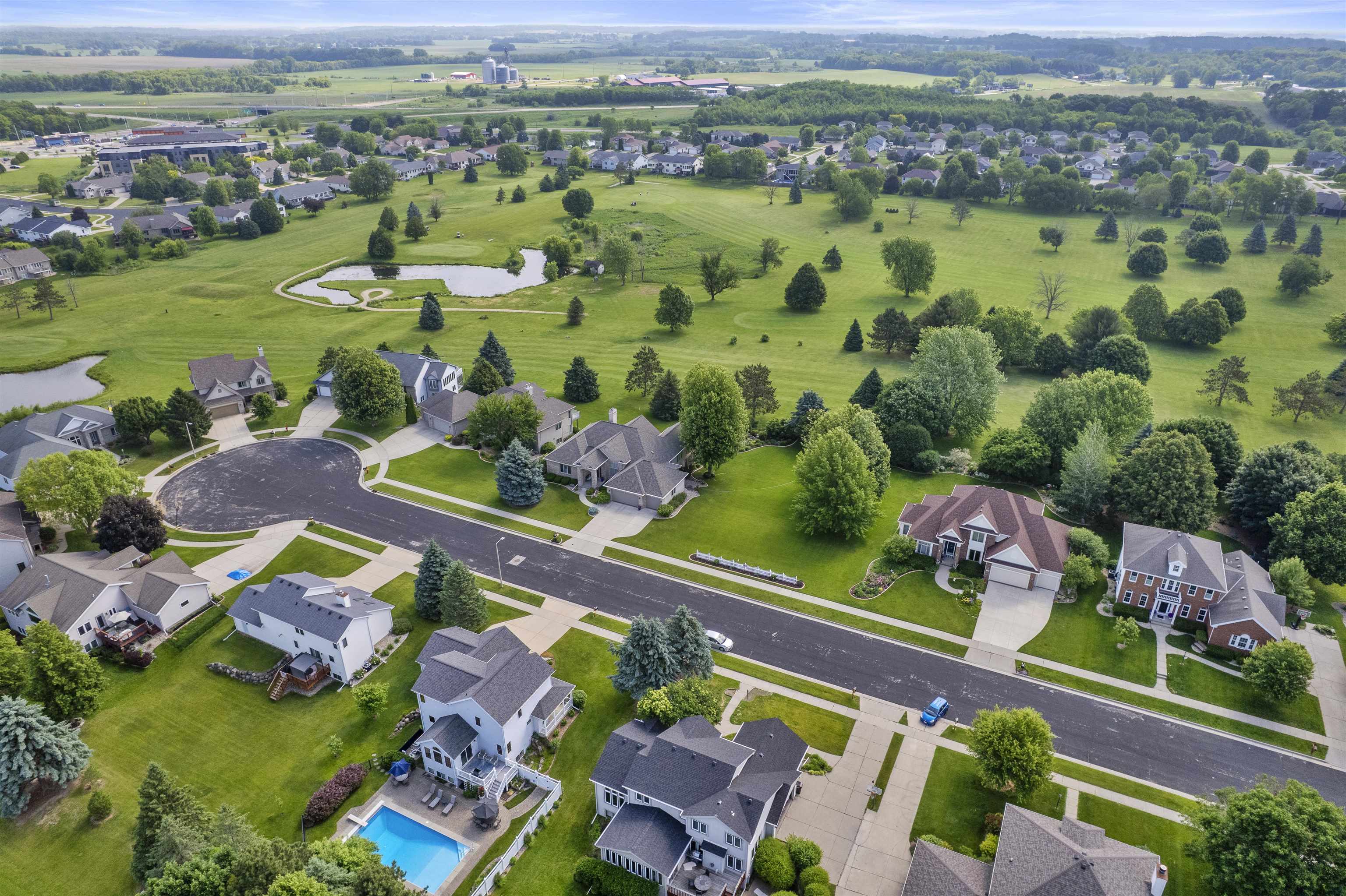 859 Fox Run Court