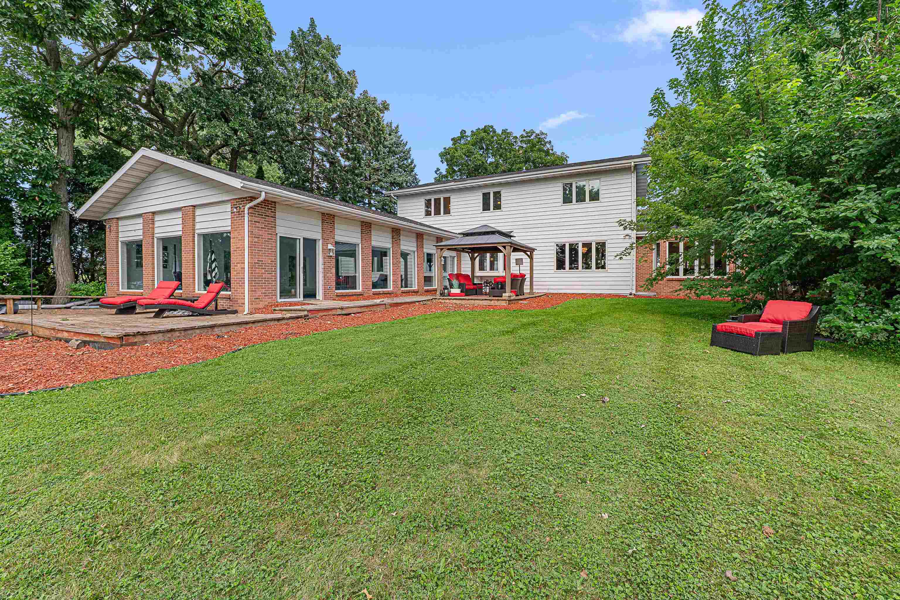 1120 Lake Shore Drive