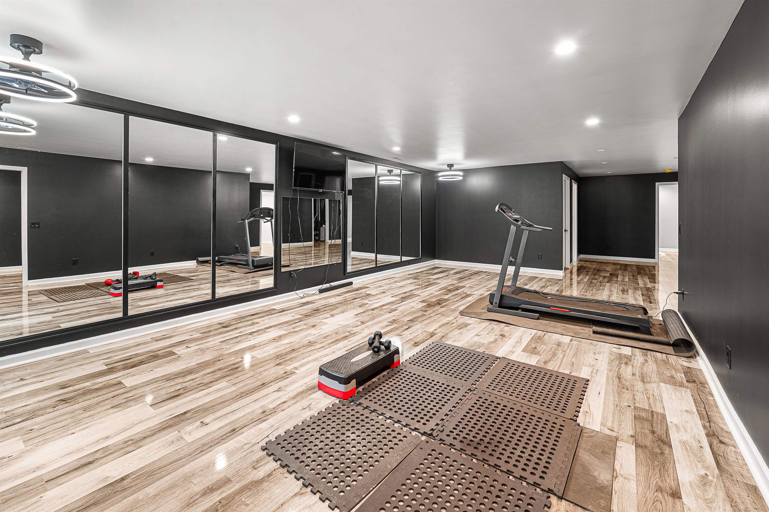 1120 Lake Shore Drive