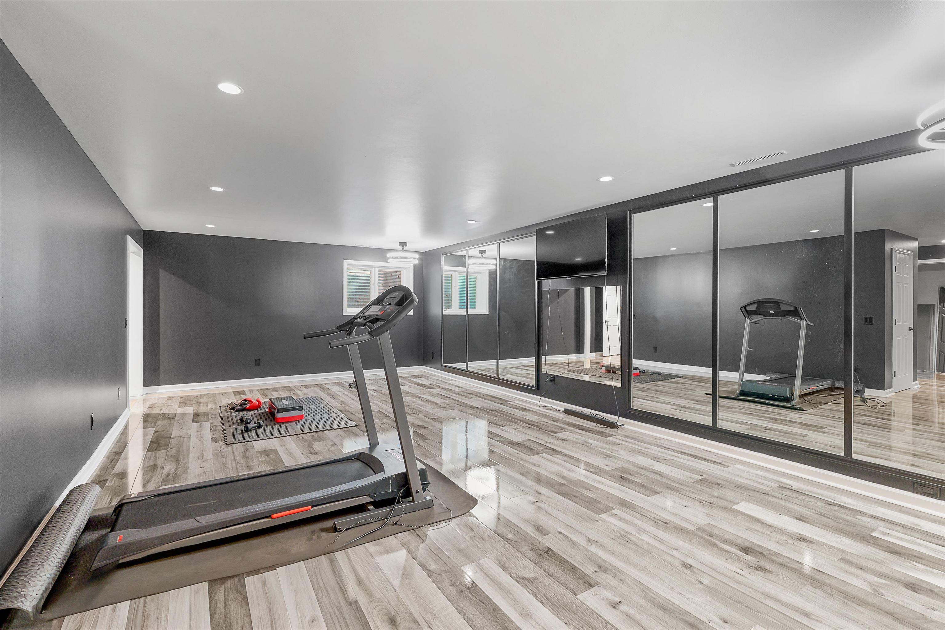 1120 Lake Shore Drive